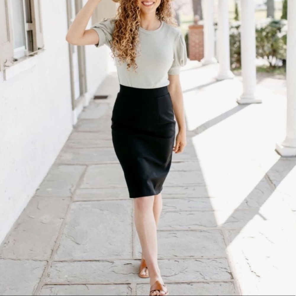 Black pencil skirt by BR